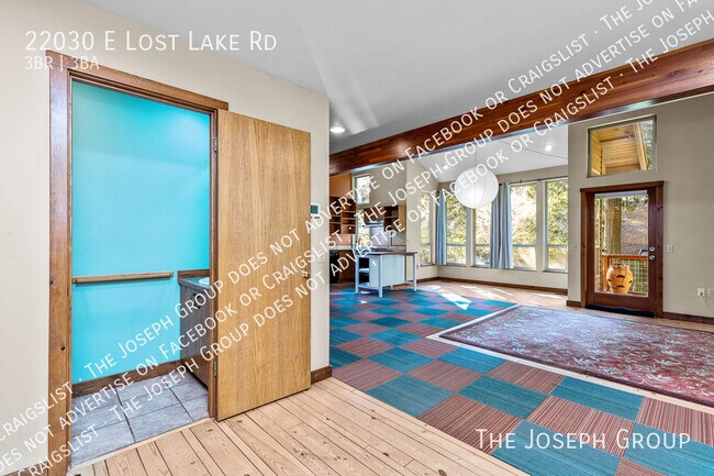 Building Photo - 22030 E Lost Lake Rd