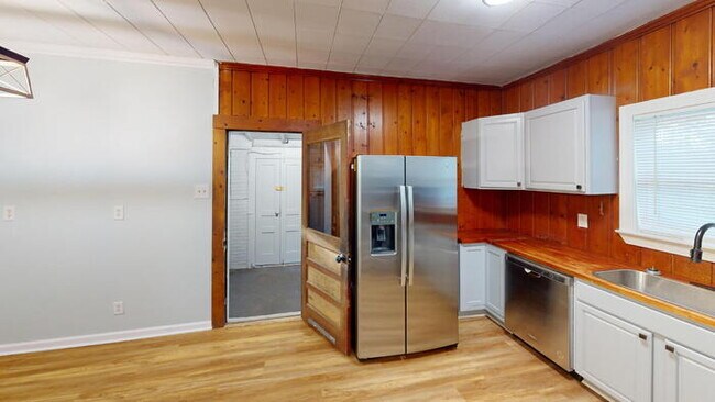 Building Photo - Room to Breathe on Nearly an Acre — Pensacola Opportunity (Additional photos coming soon)