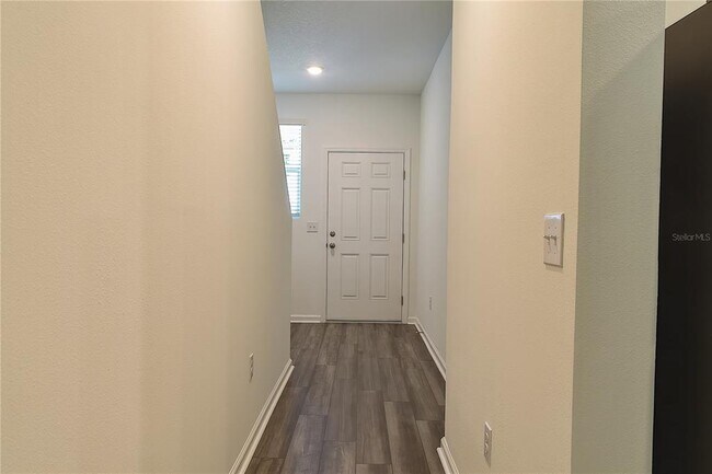 Building Photo - 38061 Elby Ln