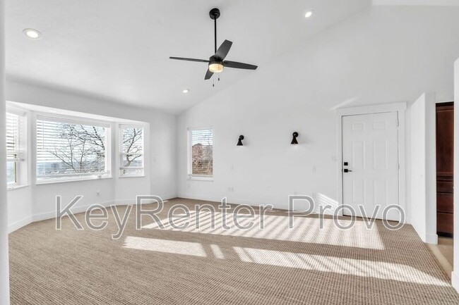 Building Photo - 1559 Oak Cliff Dr