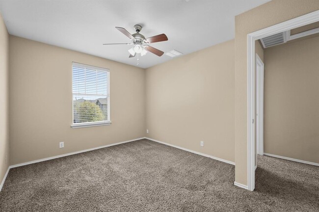 Building Photo - 8636 Harrier Dr