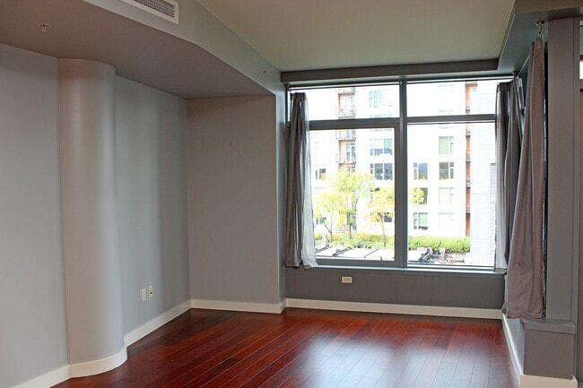 Building Photo - 3601 S River Pkwy