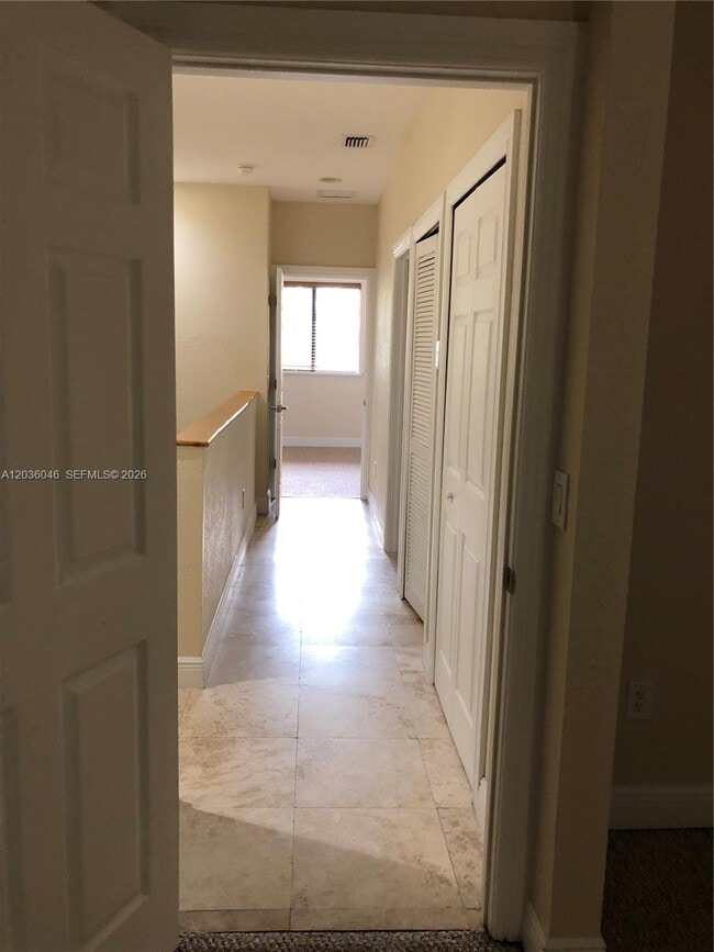 Building Photo - 3227 Gifford Ln