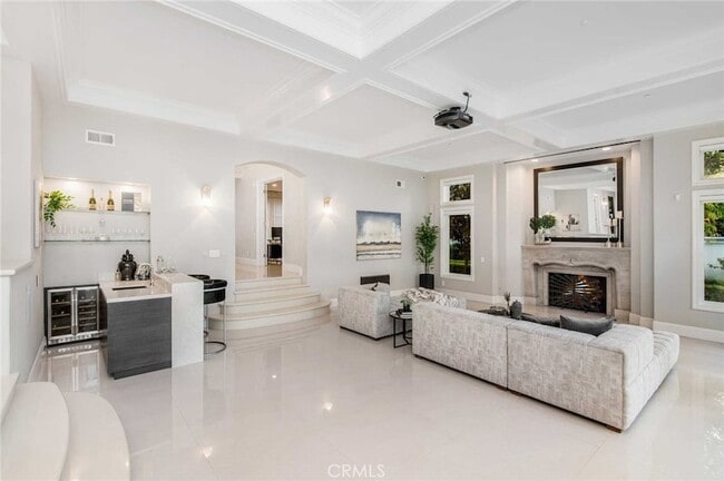 Building Photo - 1756 Clear View Dr