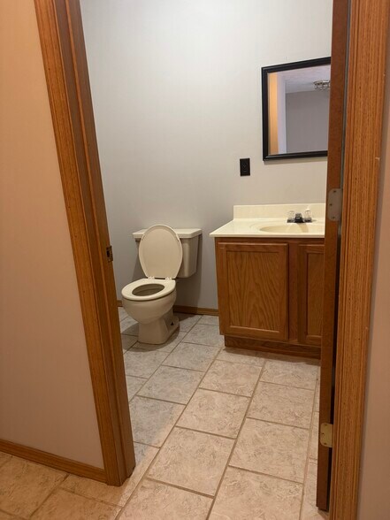 Building Photo - 453 Magnolia Ln