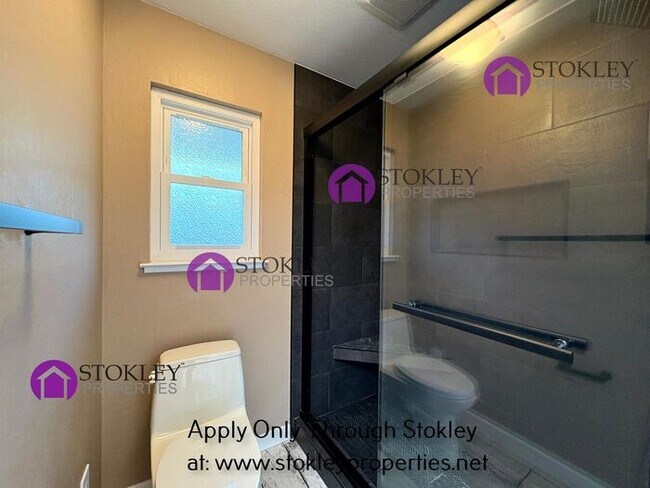 Building Photo - 66 Cuesta Way