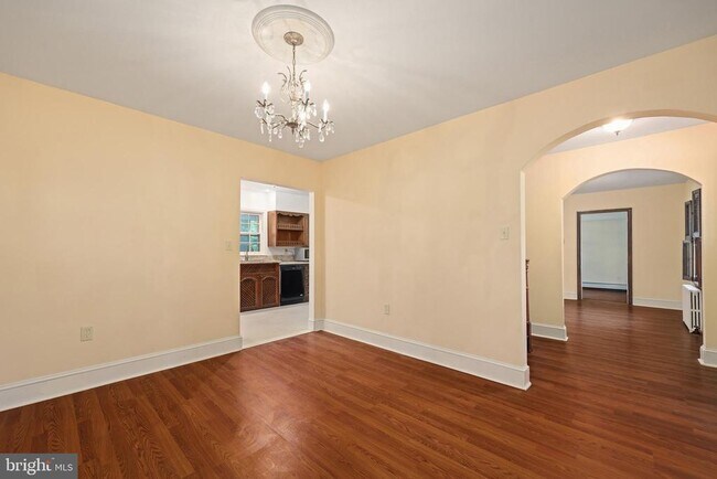 Building Photo - 13206 Occoquan Rd