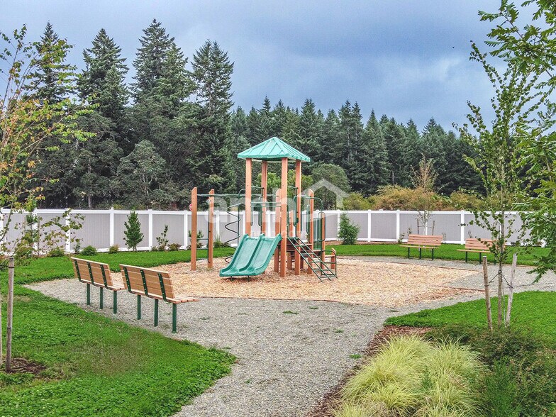 Building Photo - 5327 Turnstone St SE