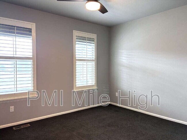 Building Photo - 16976 W 85th Ln
