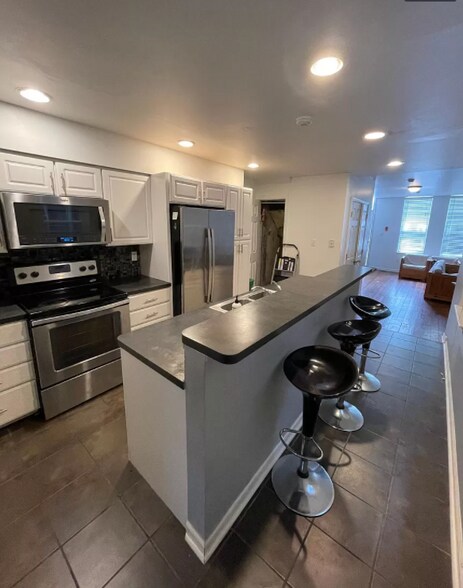 Modern Kitchen - 3925 Baltimore Ave