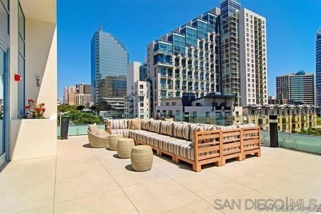 Building Photo - 1388 Kettner Blvd