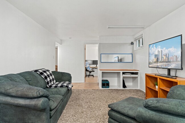 Building Photo - 3100 W 94th Ave