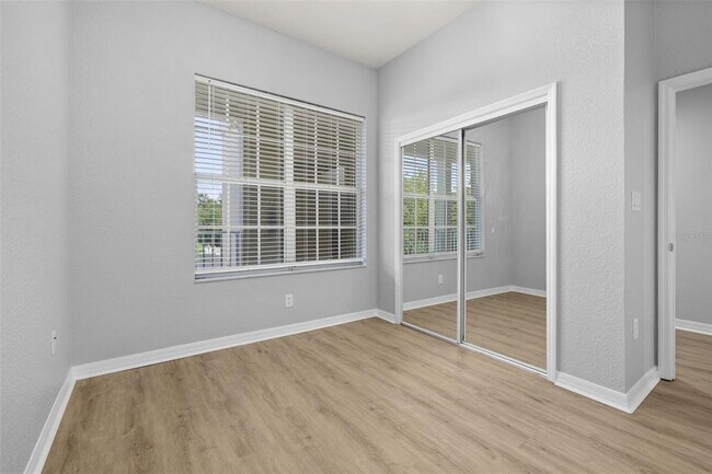 Building Photo - 855 Blue Sage St