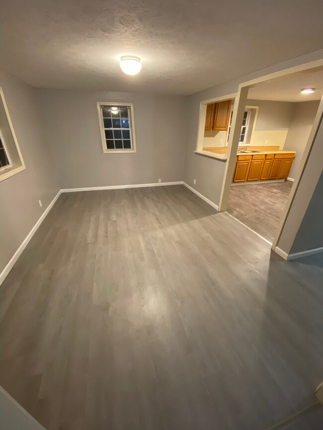 Dining Room - 7108 Cobb Cir
