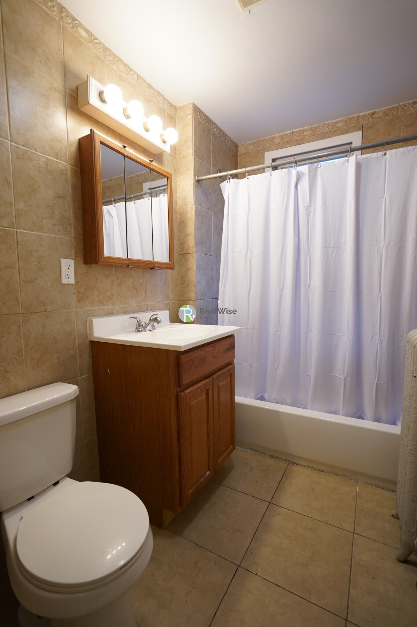 Building Photo - 15 Sumner St