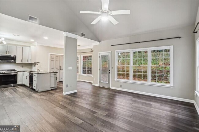 Building Photo - 2120 Sweetbirch Trail