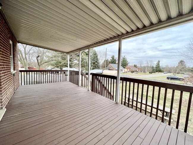 Building Photo - 1379 Adams Rd
