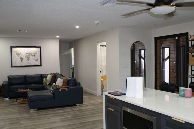 Building Photo - Coastal Elegance Awaits: Stunning 3-Bed, 3-Bath Retreat in Cocoa Beach