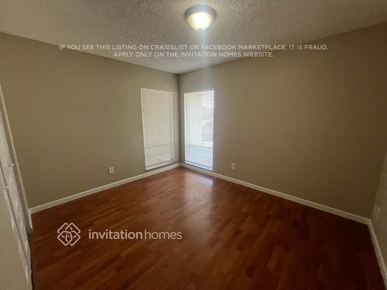 Building Photo - 8400 NW 49th St