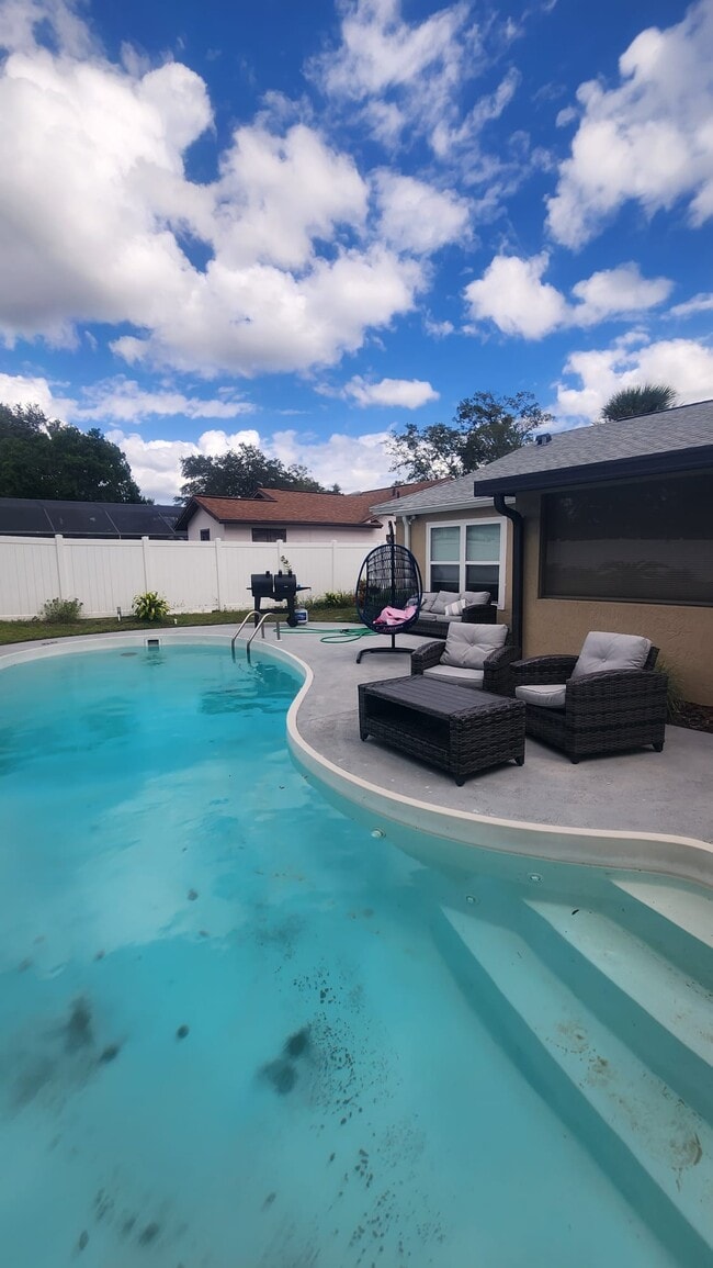 Building Photo - 2905 Autumnwood Trail