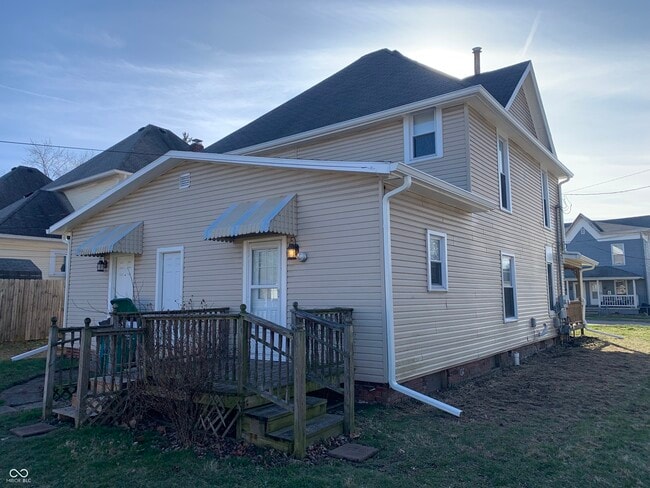 Building Photo - 226 N 21st St