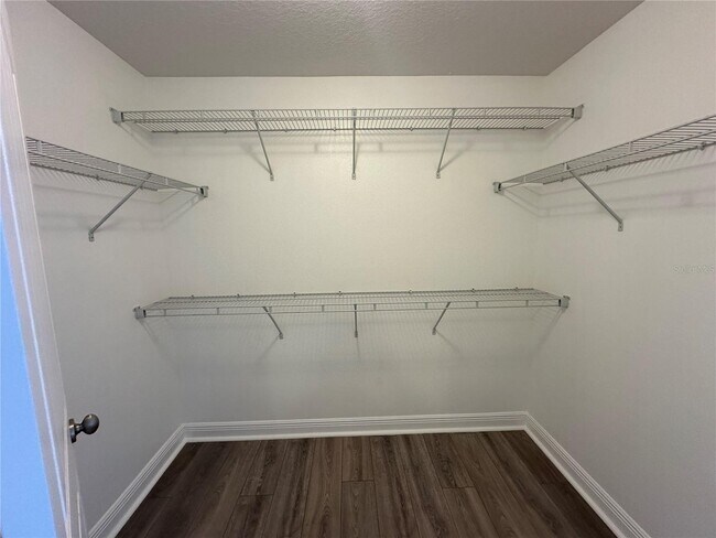 Building Photo - 7738 Summerlake Pointe Boulevard