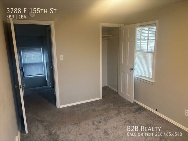 Building Photo - 3788 E 155th St