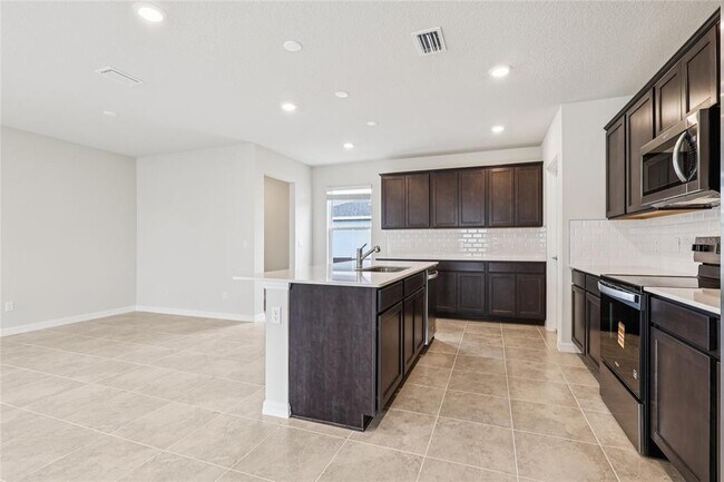 Building Photo - 5031 Furrowed Wy