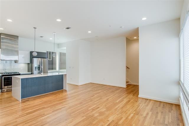 Building Photo - 1245 Gano St