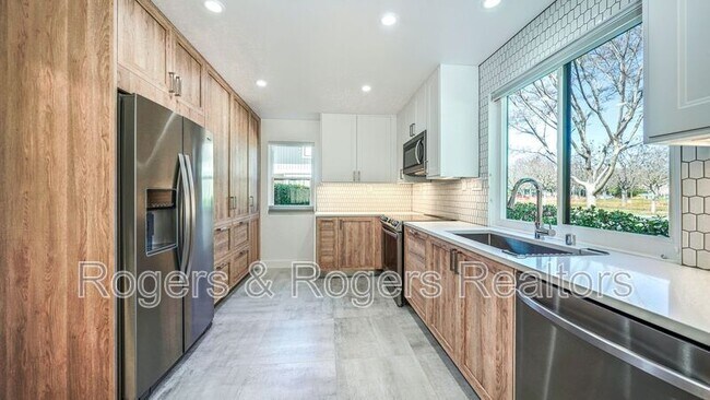 Building Photo - 20272 Pacifica Dr