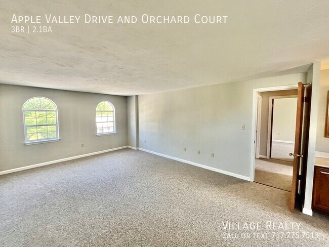 Building Photo - 710 Apple Valley Dr