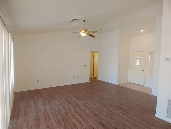 Building Photo - 3117 Birch Grove Ct