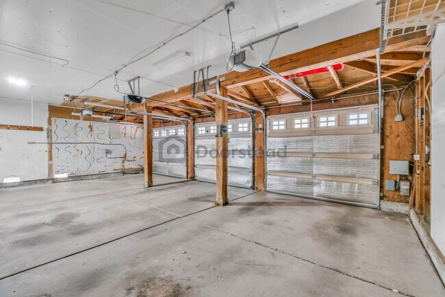 Building Photo - 30 Pony Ct