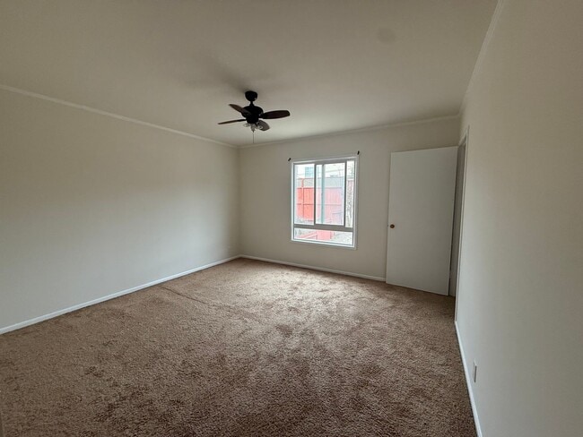 Building Photo - 3-Bedroom Home for Rent – Ready for Move-I...
