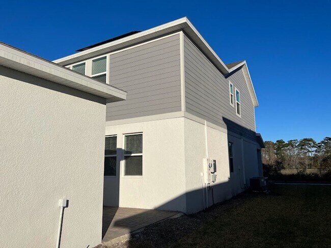 Building Photo - Newly built 3 Bedroom Home in Beautiful St. Cloud - 5 min from Isles of Lake Nova