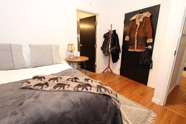 Building Photo - 48 Winter St