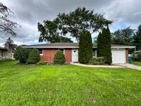 Building Photo - 305 N Brookshore Dr