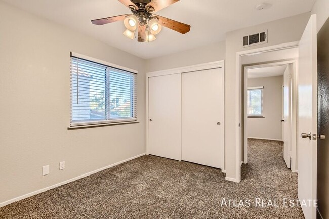 Building Photo - MOVE IN READY! BEAUTIFUL 3 Bedroom Home wi...