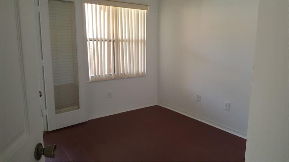 Building Photo - 4961 Windward Way