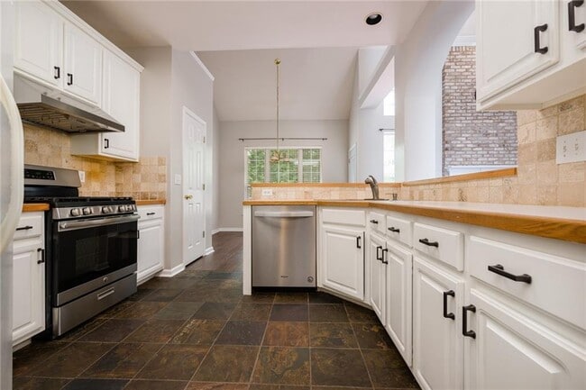 Building Photo - 4264 Milford Pl NE