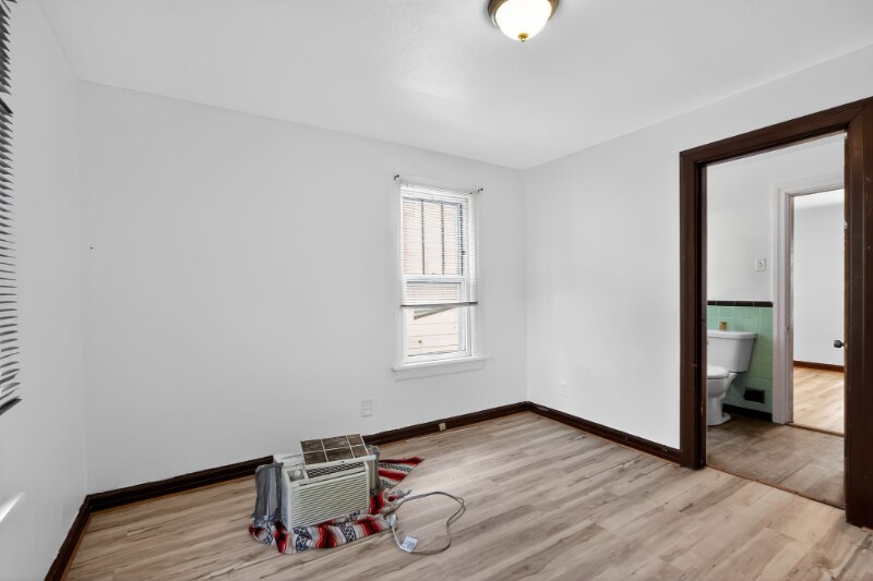 Building Photo - 2525 Tyrell Dr