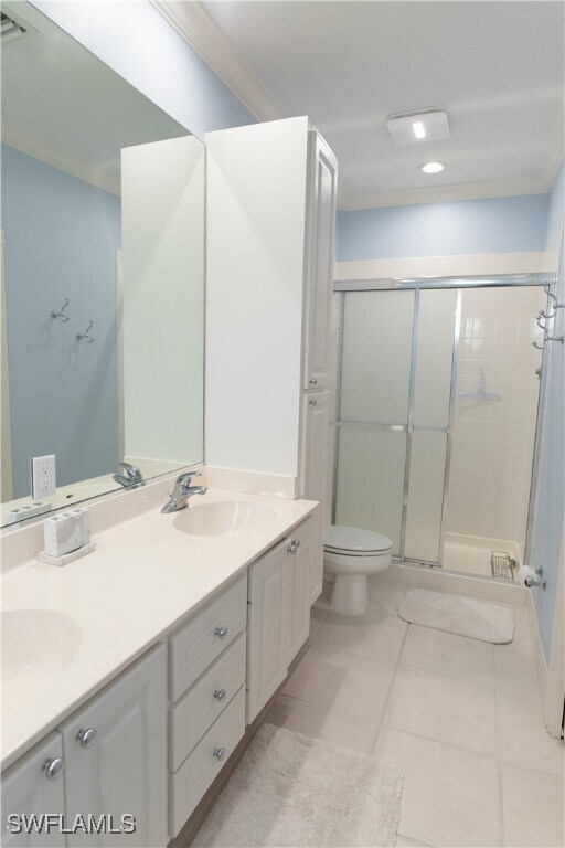 Building Photo - 6032 Towncenter Cir