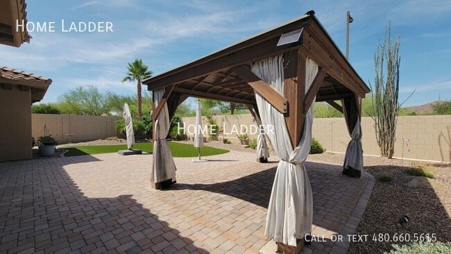 Building Photo - 1708 W Dusty Wren Dr