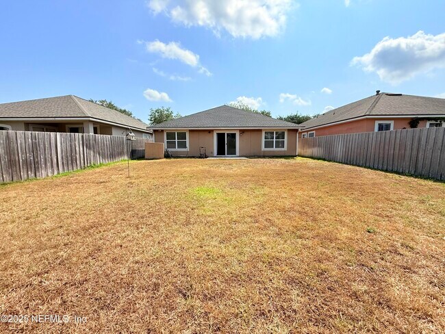 Building Photo - 14793 Falling Waters Dr