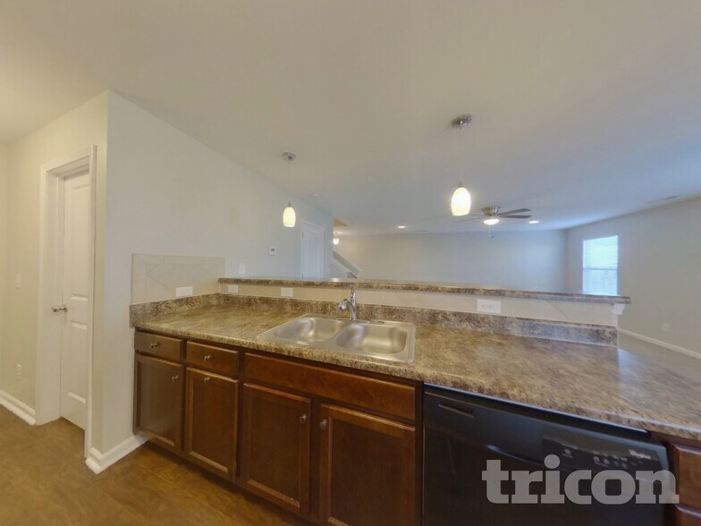 Building Photo - 10020 Porta Ferry Drive Charlotte NC