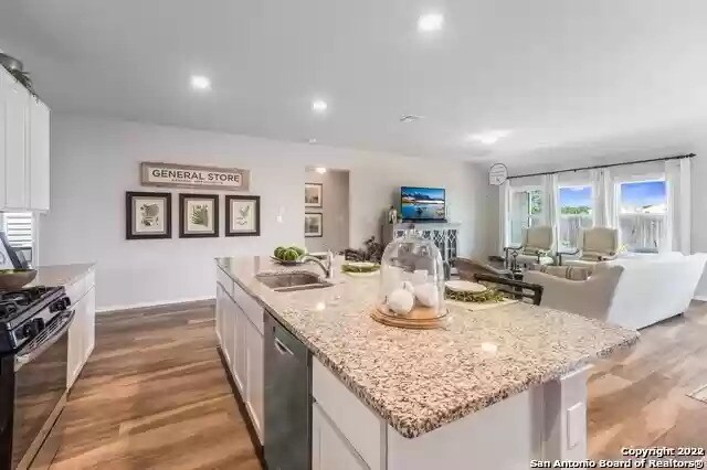 Building Photo - 5484 Jasmine Spur