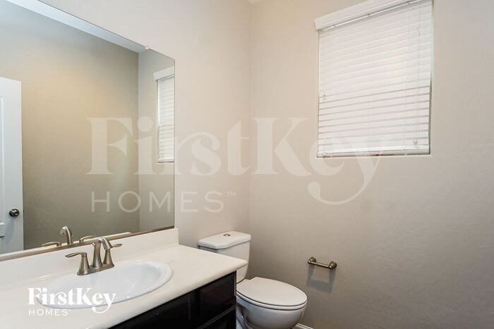 Building Photo - 11277 Tuckermuck Bay Ct