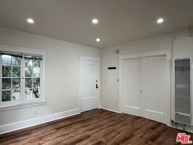 Building Photo - 1667 Golden Gate Ave