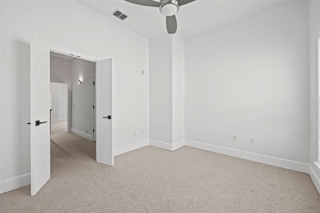 Building Photo - 3200 Ross Ave