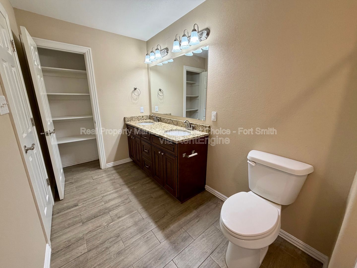 Building Photo - 6609 Leightyn Ln